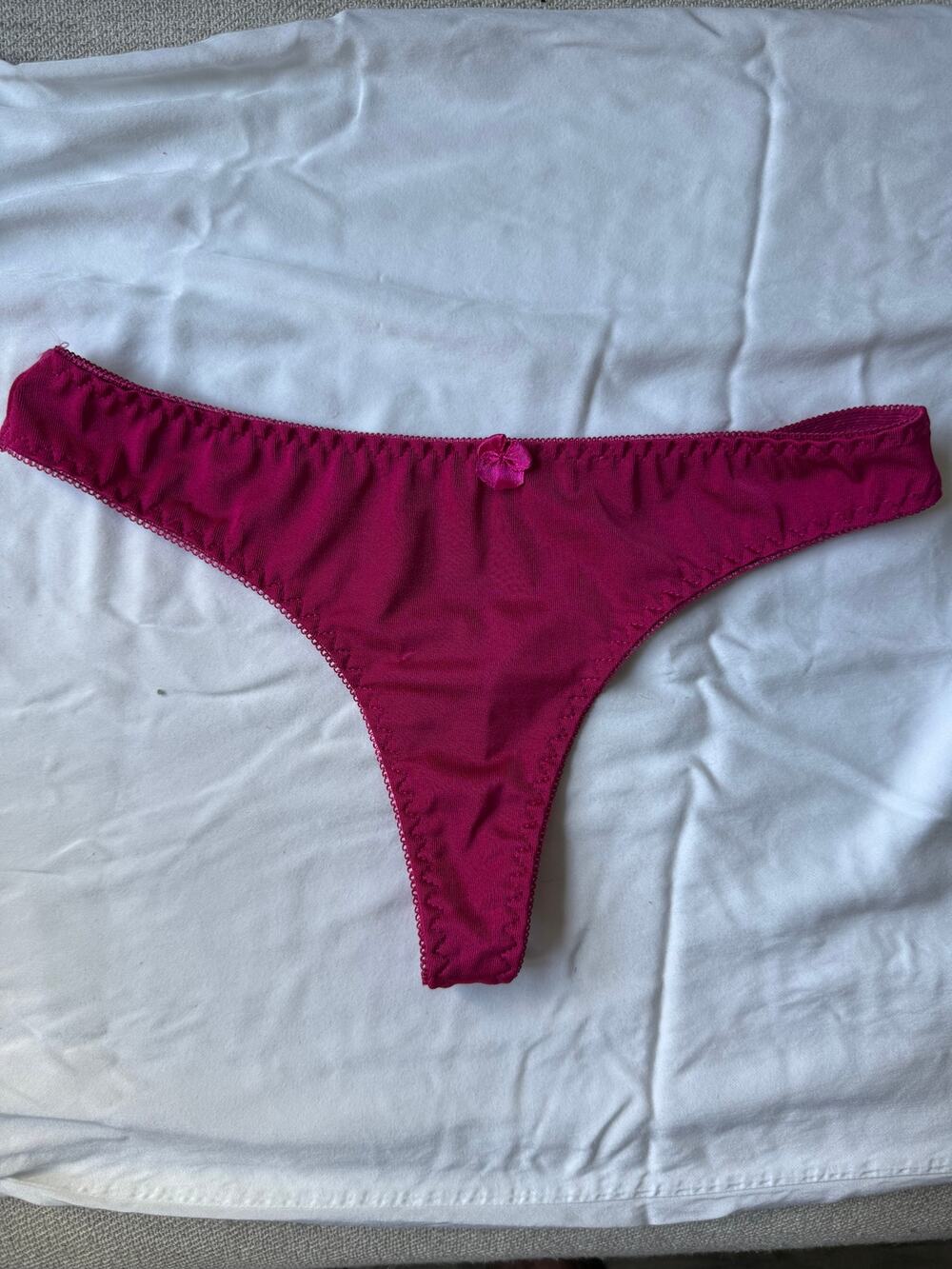 NWOT MaMia Magenta Pink Thong Panty – Size XL